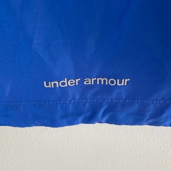 Under Armour Qualifier Active Jacket Neon Reflective Hooded Semi-fitted Medium - Picture 7 of 7